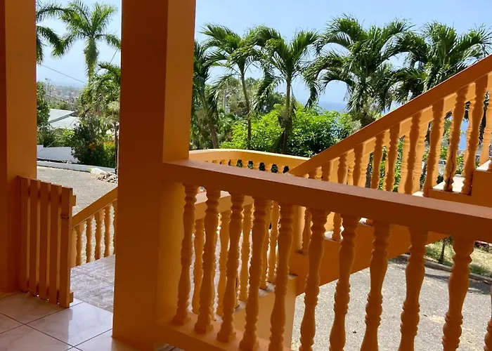 Vista Oceanica Pensión